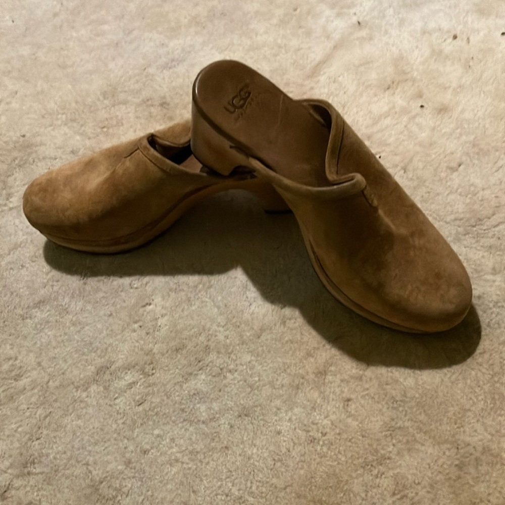 Ugg authentic suede leather studded clog shoes wedged heels.